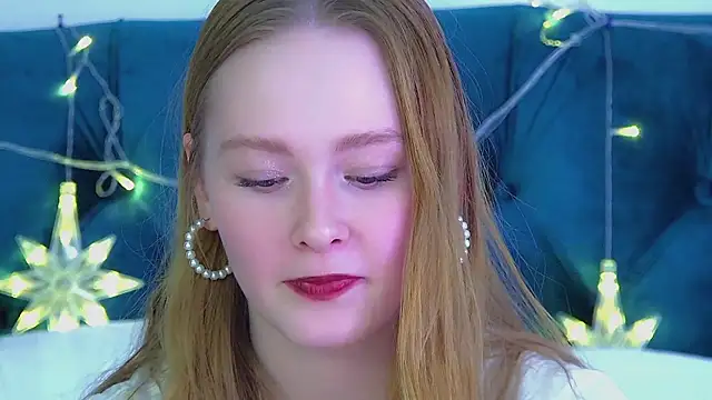 AgataFoxley online show from 12/17/25, 06:14