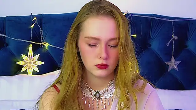 AgataFoxley online show from 12/21/25, 06:31