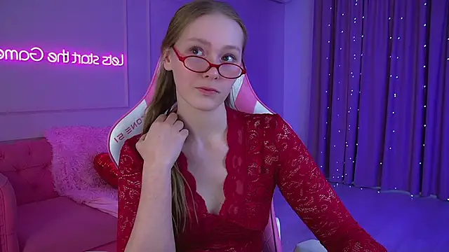 AgataFoxley online show from 02/27/26, 06:46