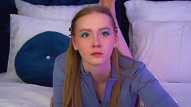 AgataFoxley online show from 03/10/26, 06:40