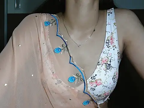Snapshot of cute_seemu chatting on 09/25/25, 03:10 cute seemu online show from 09/25/25, 03:10