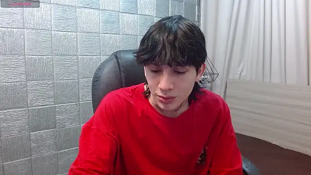 Iantwink18 online show from 12/03/25, 01:02