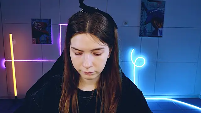 AliceCUNTach online show from 09/23/25, 05:10