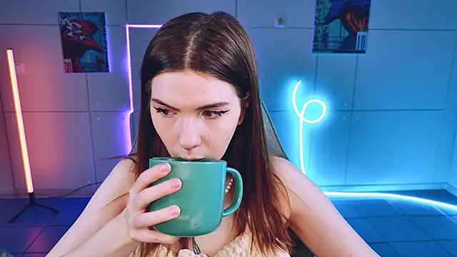 AliceCUNTach online show from 09/25/25, 05:11