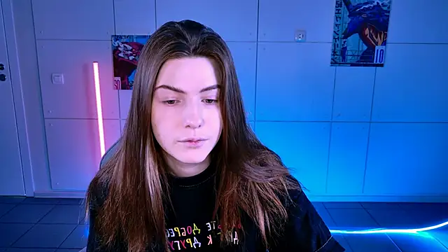 AliceCUNTach online show from 11/16/25, 05:02