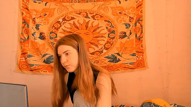 Snapshot of AliceCUNTach chatting on 04/01/26, 05:08 AliceCUNTach online show from 04/01/26, 05:08