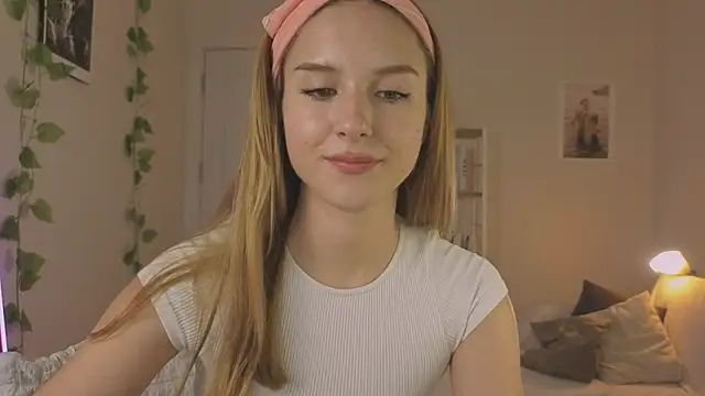 Vegas V online show from 09/26/25, 02:43