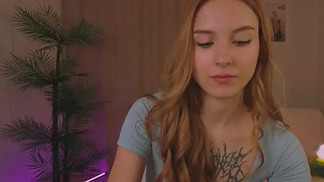 Vegas V online show from 10/10/25, 03:00