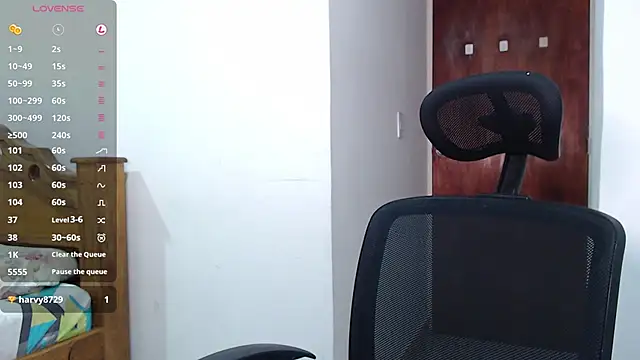 Snapshot of Ava_Muse chatting on 09/14/25, 12:59 Ava Muse online show from 09/14/25, 12:59