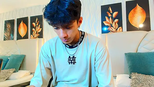 Lean Portman online show from 10/16/25, 08:21