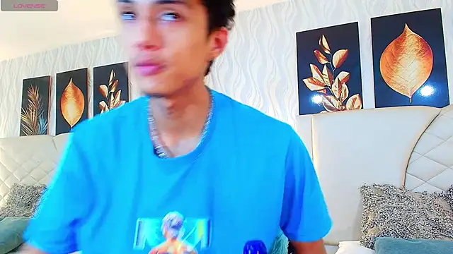 Lean Portman online show from 10/24/25, 08:38