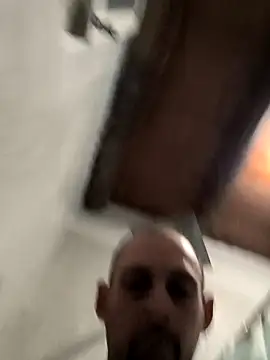 Snapshot of El_Andres_1 chatting on 11/05/25, 01:16 El Andres 1 online show from 11/05/25, 01:16