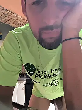 Snapshot of El_Andres_1 chatting on 11/22/25, 12:53 El Andres 1 online show from 11/22/25, 12:53