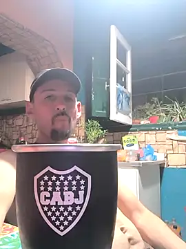 Snapshot of El_Andres_1 chatting on 11/28/25, 03:31 El Andres 1 online show from 11/28/25, 03:31