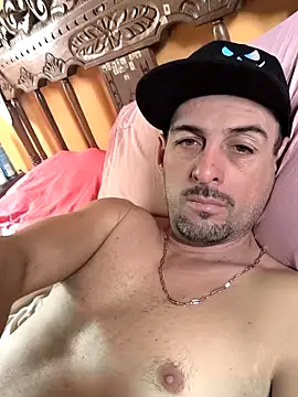 Snapshot of El_Andres_1 chatting on 03/07/26, 05:54 El Andres 1 online show from 03/07/26, 05:54