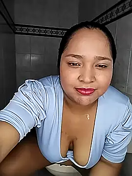 Angelly ricura online show from 12/04/25, 02:15