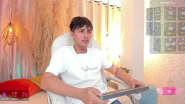 Snapshot of arion_sherwind chatting on 09/11/25, 07:03 arion sherwind online show from 09/11/25, 07:03