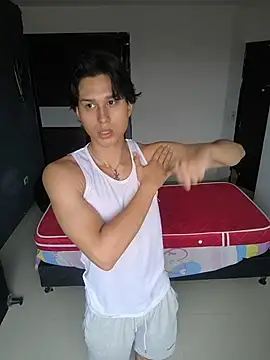 TeddyBear 07 online show from 12/01/25, 12:21