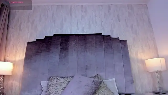 salma lutz online show from 06/10/26, 01:10