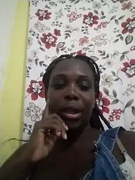 Snapshot of Morena_2021 chatting on 12/01/25, 09:47 Morena 2021 online show from 12/01/25, 09:47