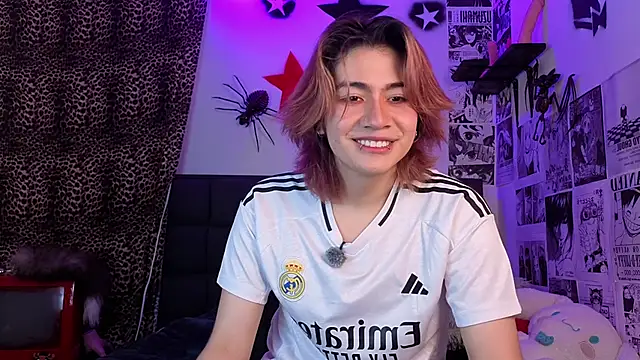 Snapshot of Vamps_Lovers chatting on 11/29/25, 04:21 Vamps Lovers online show from 11/29/25, 04:21