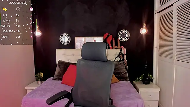 Snapshot of Eva_hot_1 chatting on 04/11/26, 07:51 Eva hot 1 online show from 04/11/26, 07:51