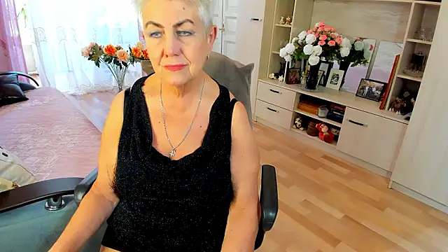 HotandMature online show from 03/10/26, 12:54