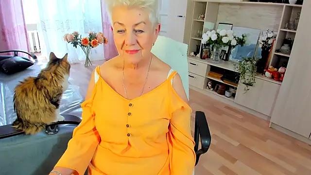 HotandMature online show from 06/25/26, 11:26