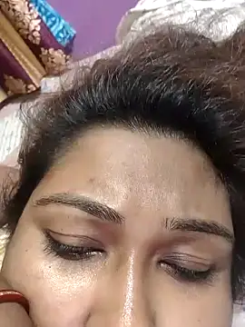 Snapshot of hotbhabhi011 chatting on 09/12/25, 03:34 hotbhabhi011 online show from 09/12/25, 03:34