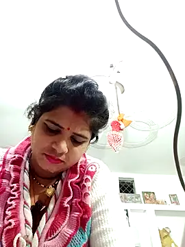 Snapshot of Rani_sahiba chatting on 10/28/25, 08:22 Rani sahiba online show from 10/28/25, 08:22
