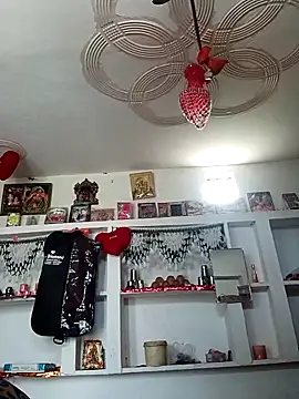 Snapshot of Rani_sahiba chatting on 11/27/25, 08:05 Rani sahiba online show from 11/27/25, 08:05