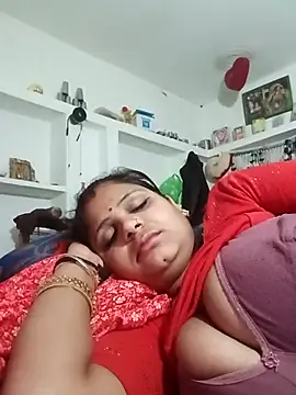 Snapshot of Rani_sahiba chatting on 02/21/26, 08:10 Rani sahiba online show from 02/21/26, 08:10