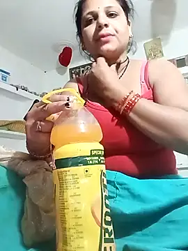 Snapshot of Rani_sahiba chatting on 04/18/26, 07:40 Rani sahiba online show from 04/18/26, 07:40