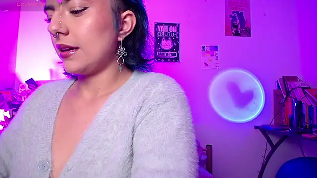 AlmaNanax online show from 11/20/25, 04:45