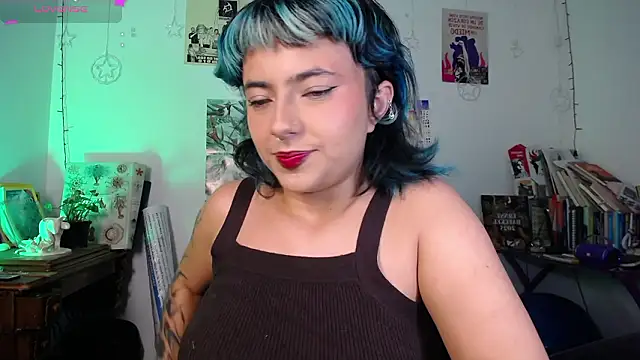 Snapshot of AlmaNanax chatting on 02/02/26, 01:15 AlmaNanax online show from 02/02/26, 01:15