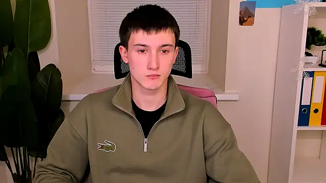 David  Diamond online show from 12/21/25, 03:41