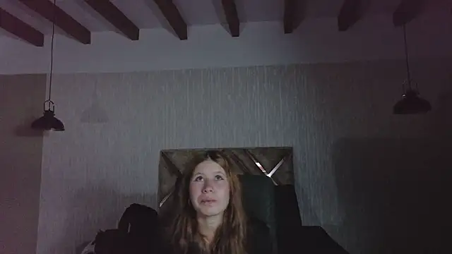 Olivia11  online show from 10/24/25, 11:06