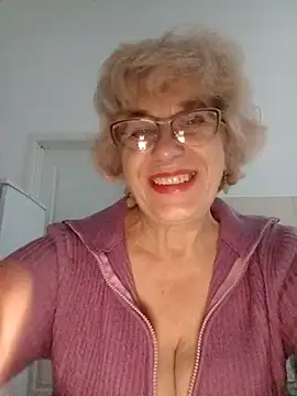 52MiaLove02 online show from 10/23/25, 04:45