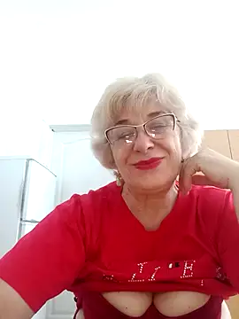 Snapshot of 52MiaLove02 chatting on 06/22/26, 04:42 52MiaLove02 online show from 06/22/26, 04:42