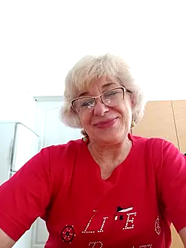 Snapshot of 52MiaLove02 chatting on 06/25/26, 04:56 52MiaLove02 online show from 06/25/26, 04:56
