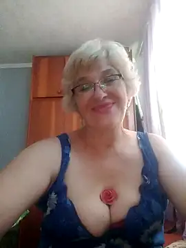 Snapshot of 52MiaLove02 chatting on 07/29/26, 05:00 52MiaLove02 online show from 07/29/26, 05:00