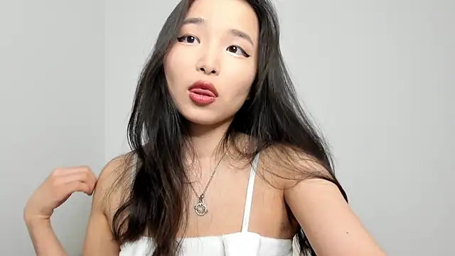 Soyun Mia online show from 02/09/26, 11:47