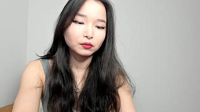 Soyun Mia online show from 03/10/26, 03:17