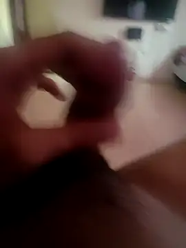 Snapshot of pune_guy_111 chatting on 03/12/26, 04:40 pune guy 111 online show from 03/12/26, 04:40