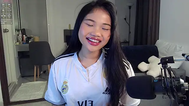 Earny baby online show from 12/20/25, 05:20