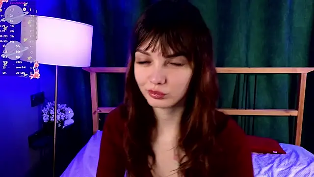 LisaDrake online show from 12/17/25, 07:53