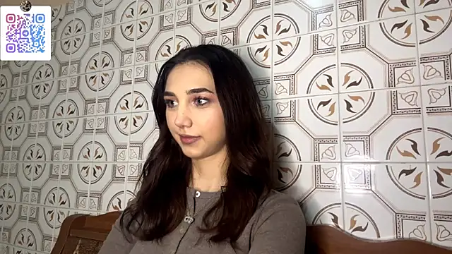 LinaMour online show from 12/13/25, 10:15