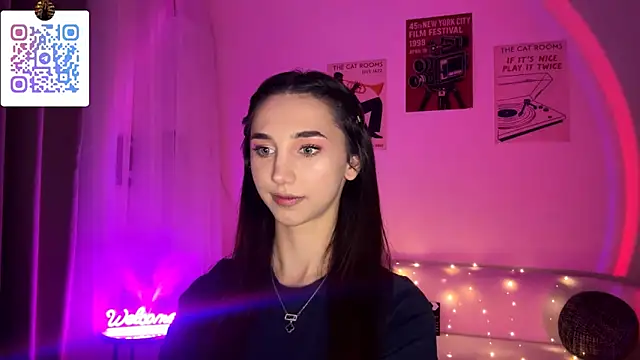 LinaMour online show from 03/09/26, 10:25