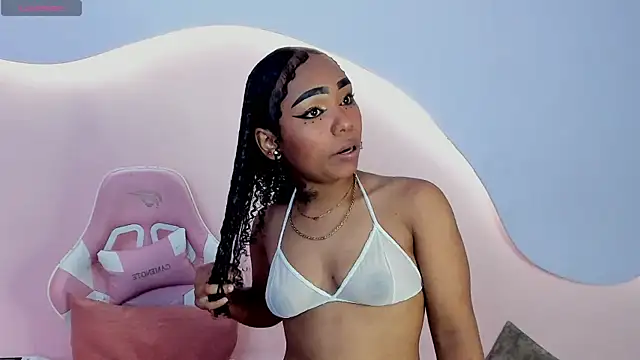 SkylerBloomm online show from 11/06/25, 03:40