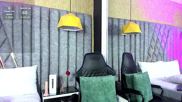 SkylerBloomm online show from 02/18/26, 03:13